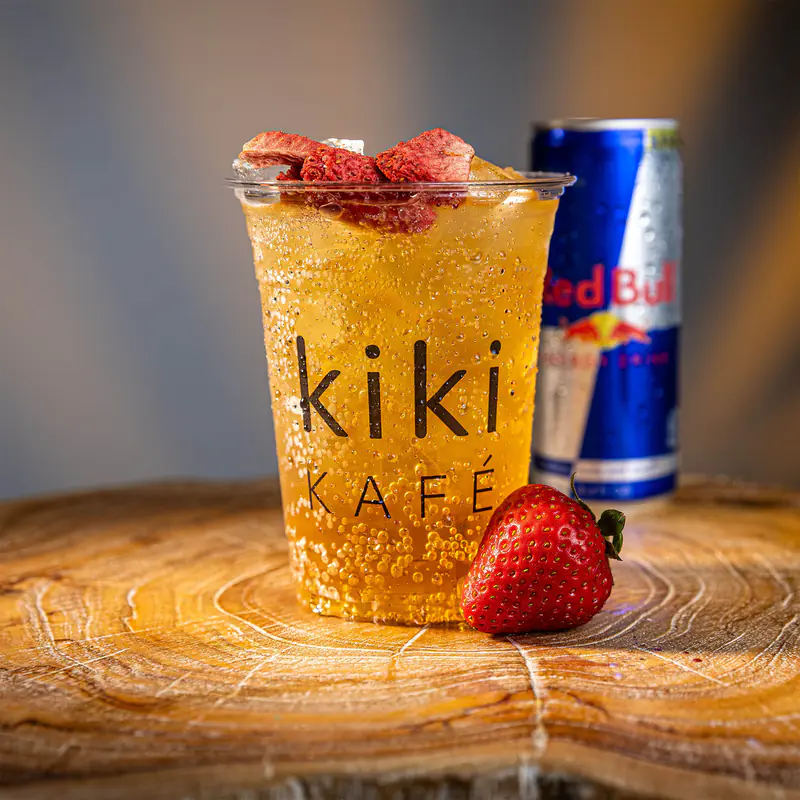 Strawberry vanilla Red Bull infusion at Kiki Kafé